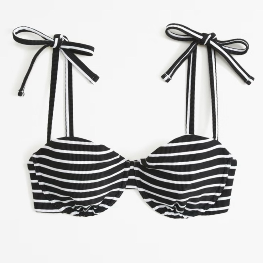 NWT A&F Curve Love Underwire Black & White Striped Bikini Top Size Small S